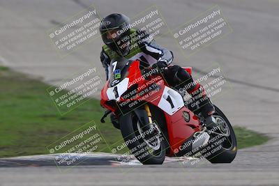 media/Nov-29-2025-TrackDaz (Sat) [[10ae2d9bce]]/C Group/Session 3 (Outside Grapevine)/